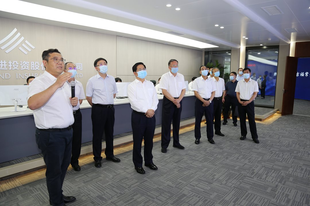 張吉福在省國(guó)資運(yùn)營(yíng)公司調(diào)研4 張吉福在省國(guó)資運(yùn)營(yíng)公司調(diào)研4